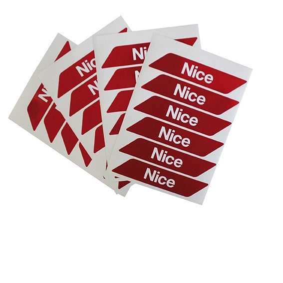 Nálepky na Al rameno